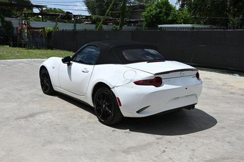 2021 Mazda MX-5 Miata Sport