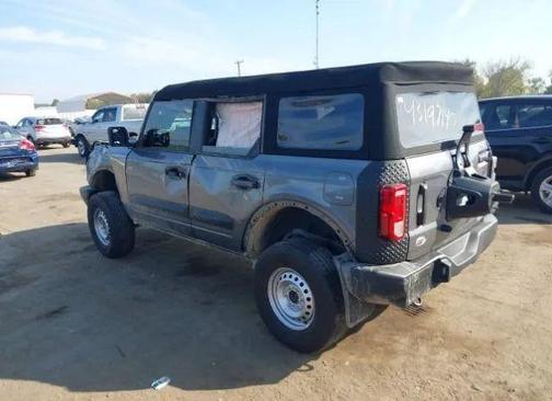 2025 Ford Bronco Base