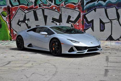 2020 Lamborghini Huracan EVO Base