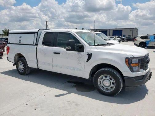 White 2023 Ford F-150 XL