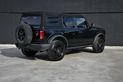 2023 Ford Bronco Black Diamond