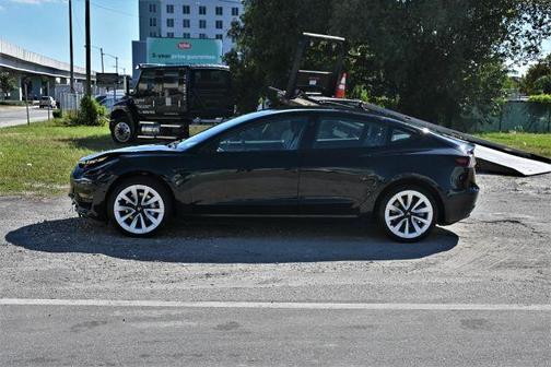 2022 Tesla Model 3 Base