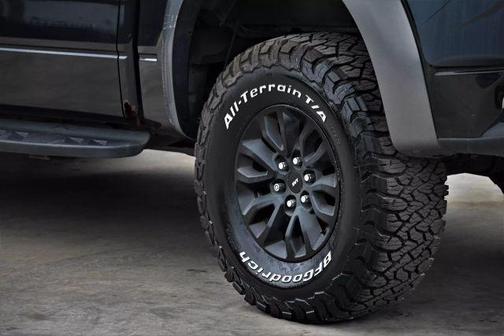 2014 Ford F-150 SVT Raptor