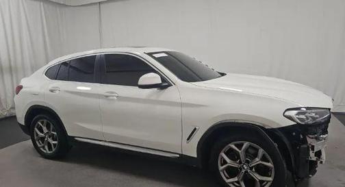 2022 BMW X4 xDrive30i