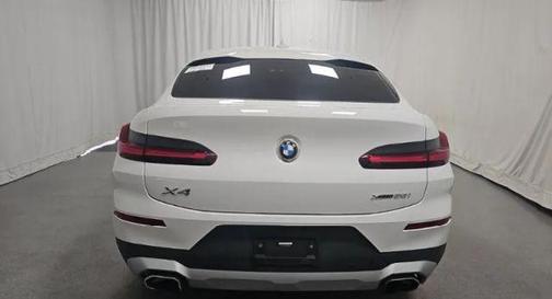 2022 BMW X4 xDrive30i
