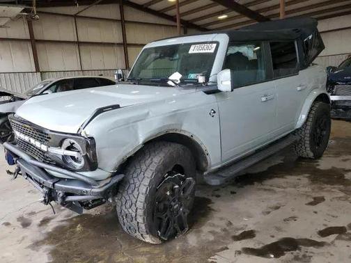 2022 Ford Bronco Outer Banks