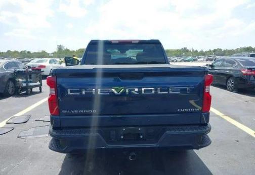 2022 Chevrolet Silverado 1500 Custom