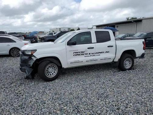 2024 Chevrolet Colorado WT