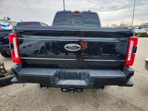 Black 2024 Ford F-250 Lariat