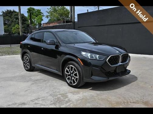 Black 2025 BMW X2 xDrive28i
