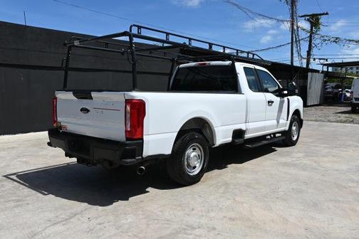 White 2024 Ford F-250 XL