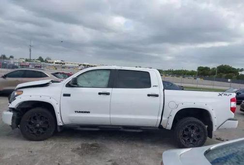 2020 Toyota Tundra SR5