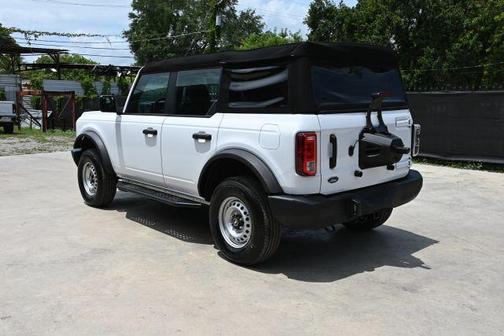 White 2025 Ford Bronco Base