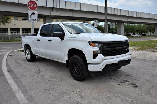 2022 Chevrolet Silverado 1500 Custom
