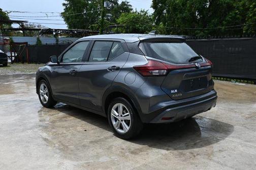2021 Nissan Kicks S