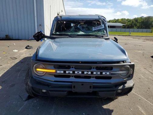 Blue 2024 Ford Bronco Big Bend