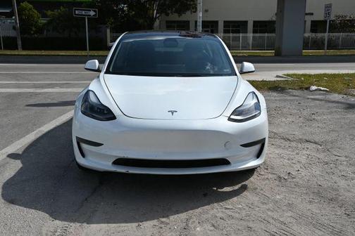 2023 Tesla Model 3 Base