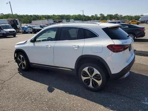 2025 Mercedes-Benz GLA 250 Base