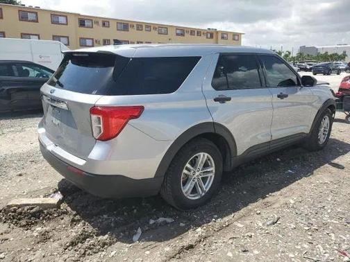 2022 Ford Explorer Base