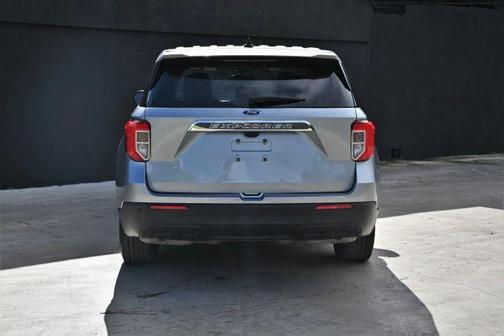 2022 Ford Explorer Base