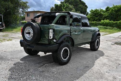 2023 Ford Bronco 
