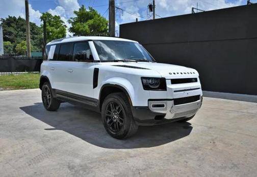 2025 Land Rover Defender P300