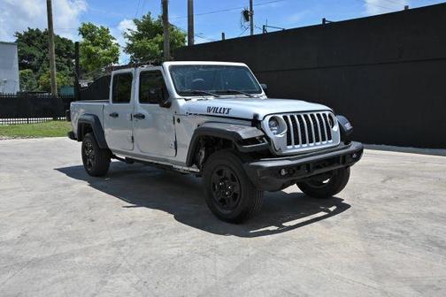 2023 Jeep Gladiator Sport