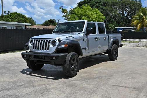 2023 Jeep Gladiator Sport