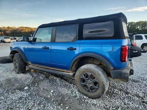 Blue 2021 Ford Bronco Big Bend