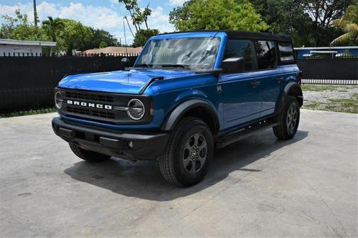 Blue 2021 Ford Bronco Big Bend