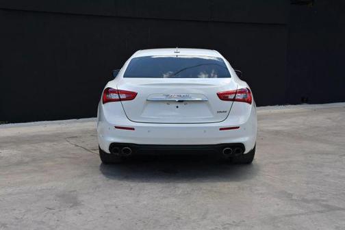 2018 Maserati Ghibli Base