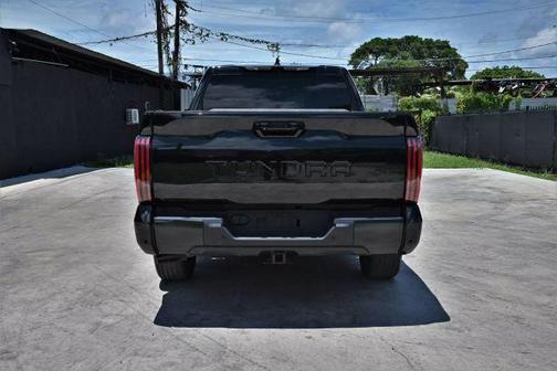 2023 Toyota Tundra Platinum