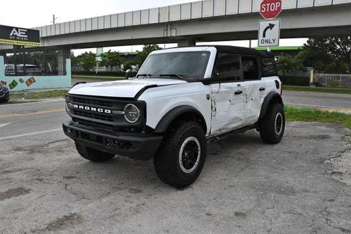 2023 Ford Bronco Black Diamond