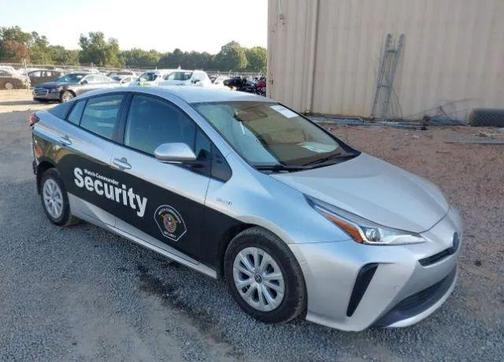 2022 Toyota Prius LE