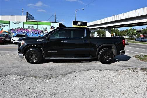 2021 GMC Sierra 1500 SLT