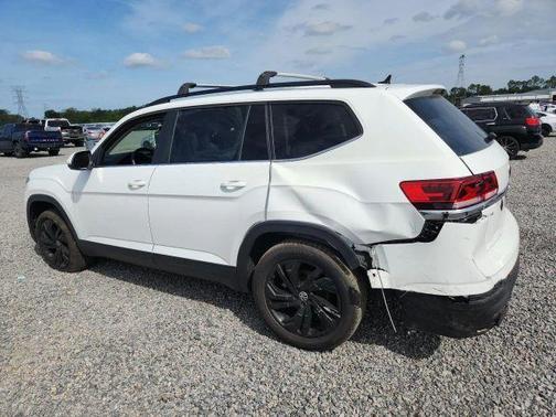 Pure White 2023 Volkswagen Atlas 3.6L SE w/Technology