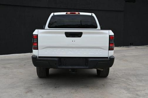 2025 Nissan Frontier S