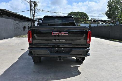 Black 2020 GMC Sierra 2500 Denali