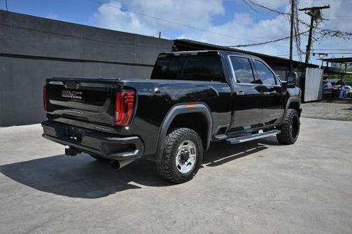 Black 2020 GMC Sierra 2500 Denali