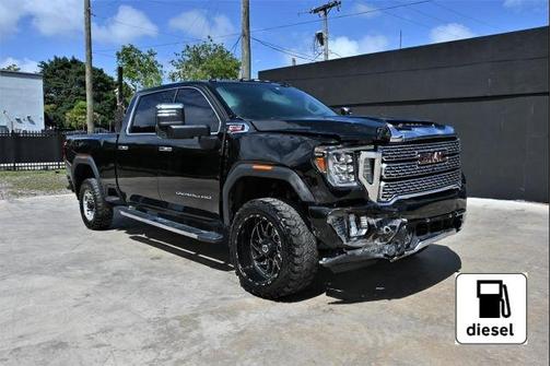 Black 2020 GMC Sierra 2500 Denali