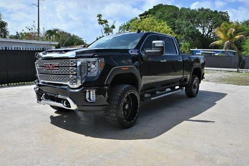 Black 2020 GMC Sierra 2500 Denali