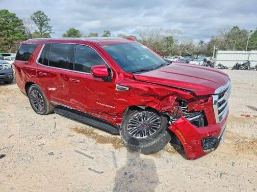 2025 GMC Yukon Elevation