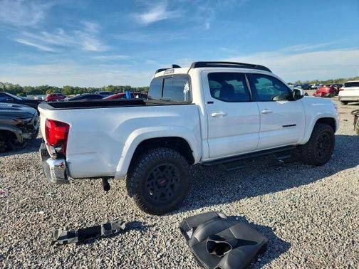 White 2023 Toyota Tacoma SR5
