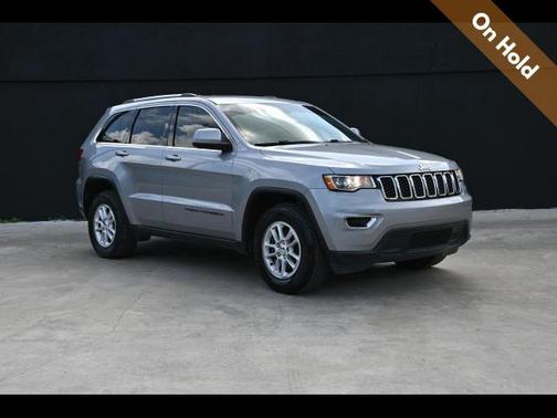 2020 Jeep Grand Cherokee Laredo