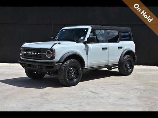2021 Ford Bronco Black Diamond