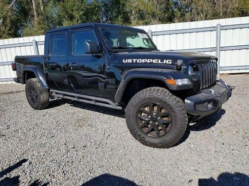 Black 2022 Jeep Gladiator Sport