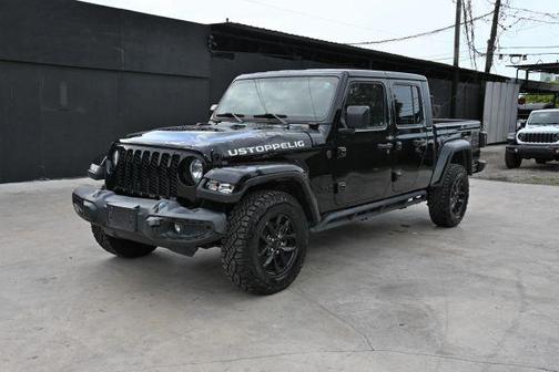 Black 2022 Jeep Gladiator Sport