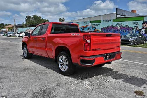2021 Chevrolet Silverado 1500 Custom
