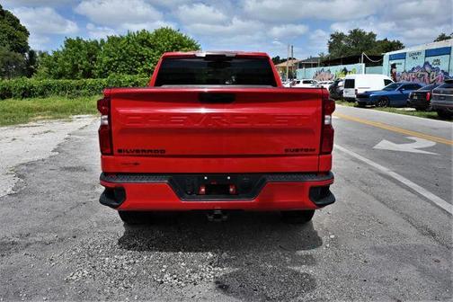 2021 Chevrolet Silverado 1500 Custom