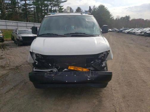White 2024 Chevrolet Express 2500 Work Van